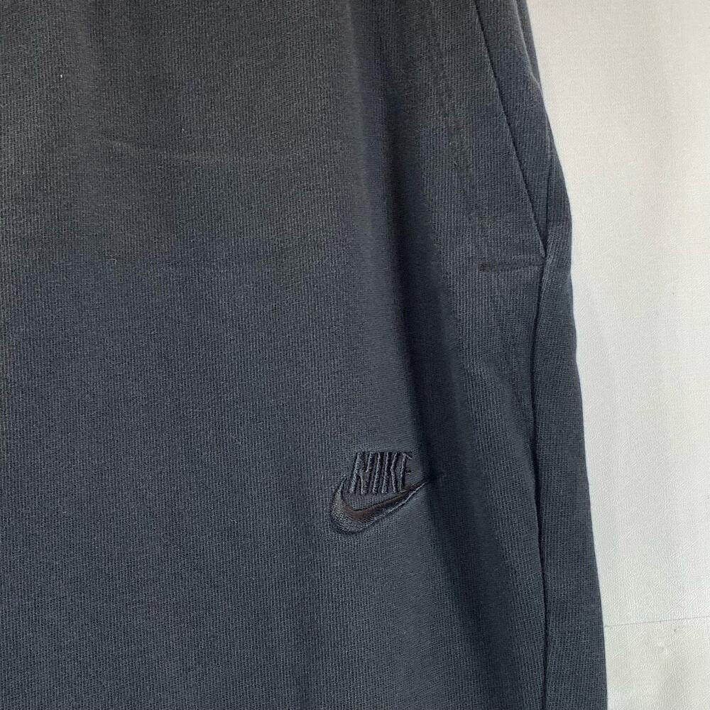 Nike Women's Black Solid Drawstring Regular-Fit P… - image 6